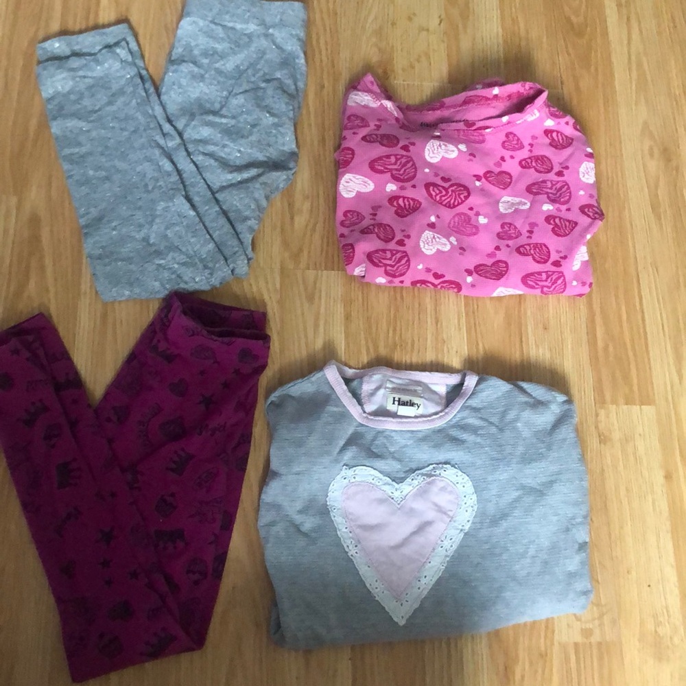 Small sleep mixed lot 4 pieces 7-8 years